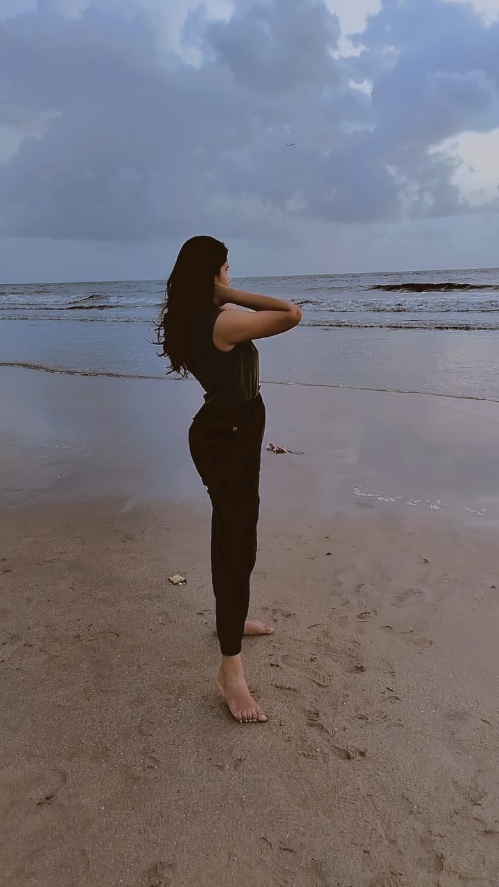 Her photo in Edinburgh streets